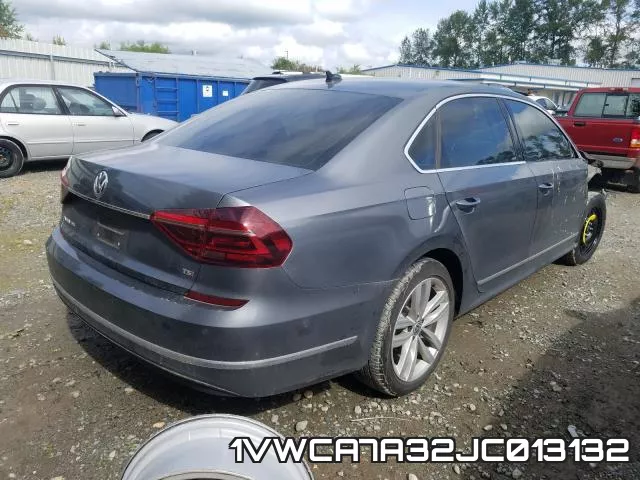 1VWCA7A32JC013132 фото 5