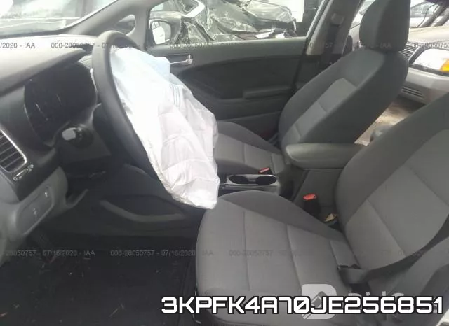3KPFK4A70JE256851 фото 6