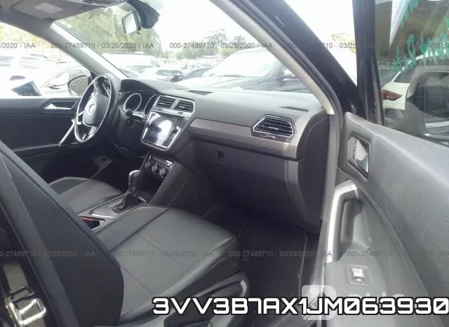 3VV3B7AX1JM063930 фото 6