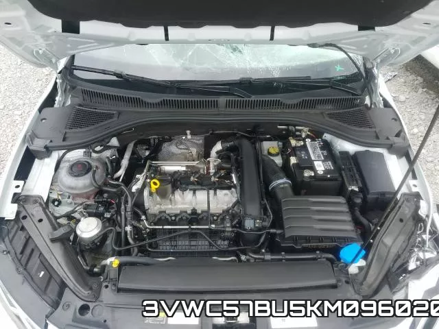 3VWC57BU5KM096020 фото 8