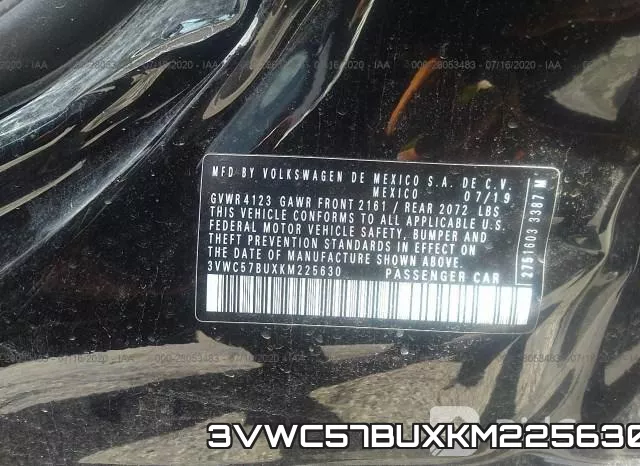 3VWC57BUXKM225630 фото 10