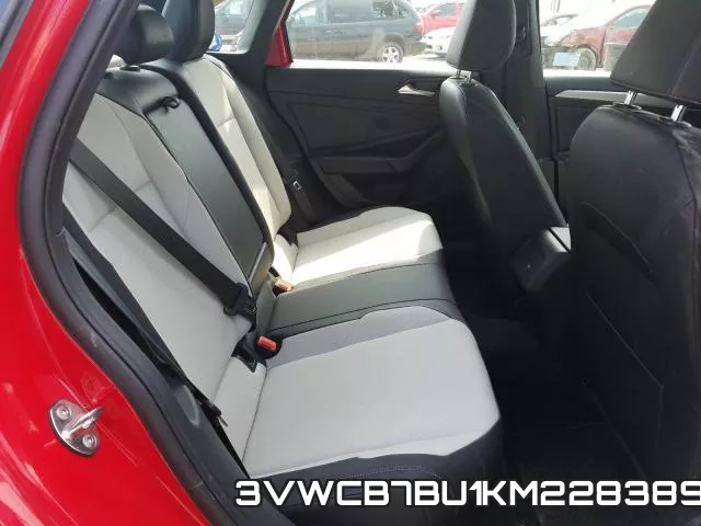 3VWCB7BU1KM228389 фото 7