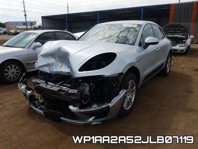 WP1AA2A52JLB07119 фото 3