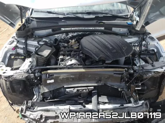 WP1AA2A52JLB07119 фото 8