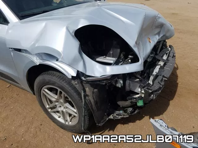 WP1AA2A52JLB07119 фото 10