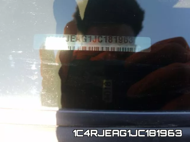 1C4RJEAG1JC181963 фото 2