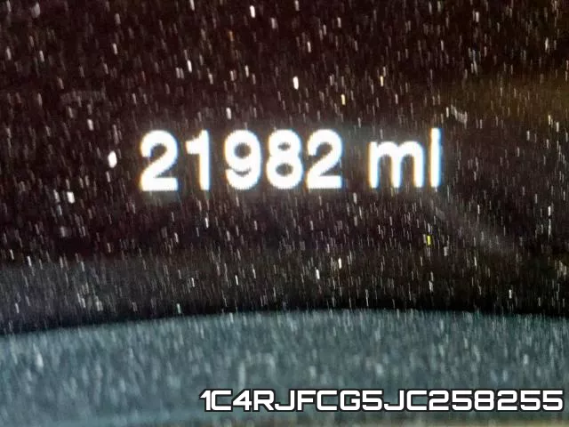 1C4RJFCG5JC258255 фото 9