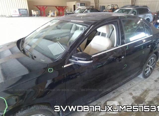 3VWDB7AJXJM257531 фото 7