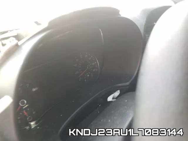 KNDJ23AU1L7083144 фото 9