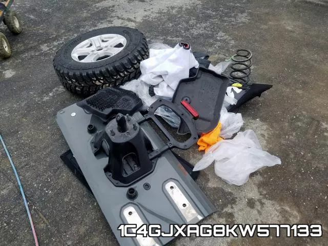 1C4GJXAG8KW577133 фото 10