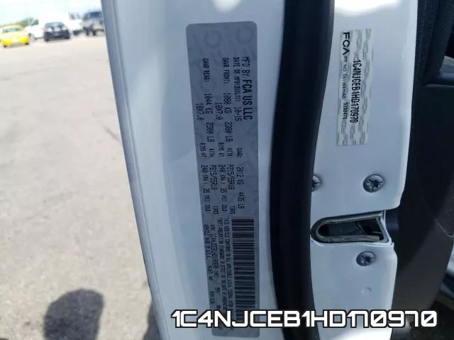 1C4NJCEB1HD170970 фото 2
