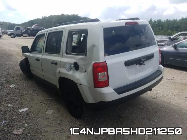 1C4NJPBA5HD211250 фото 4