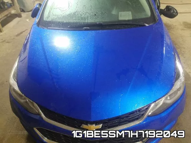 1G1BE5SM7H7192049 фото 8