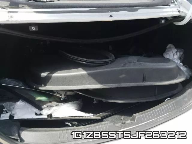 1G1ZB5ST5JF263212 фото 10