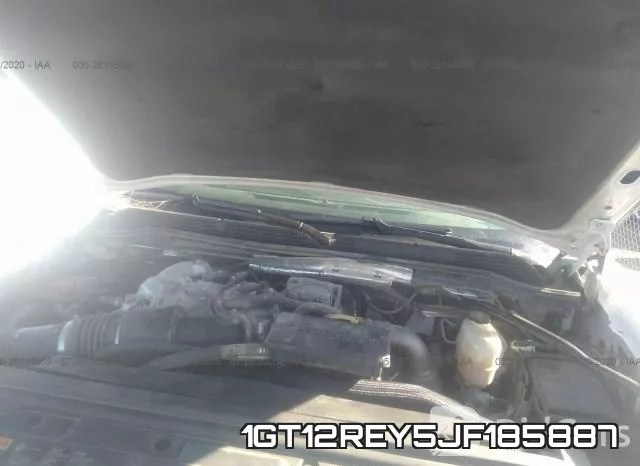 1GT12REY5JF185887 фото 2