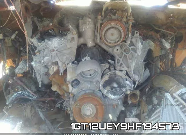 1GT12UEY9HF194573 фото 4
