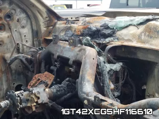 1GT42XCG5HF116610 фото 9