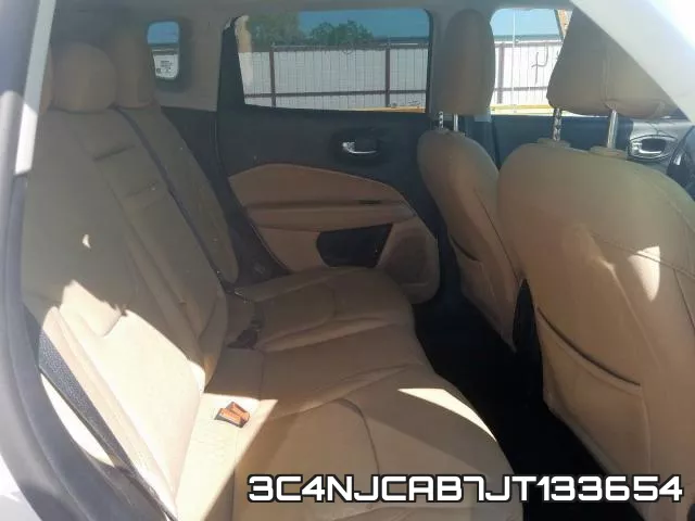 3C4NJCAB7JT133654 фото 7