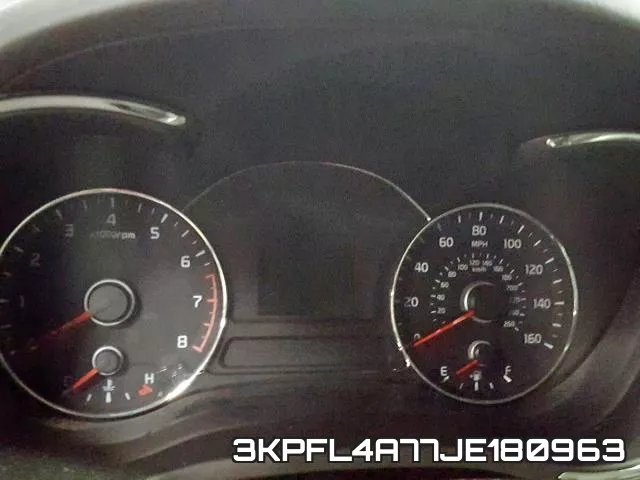 3KPFL4A77JE180963 фото 9