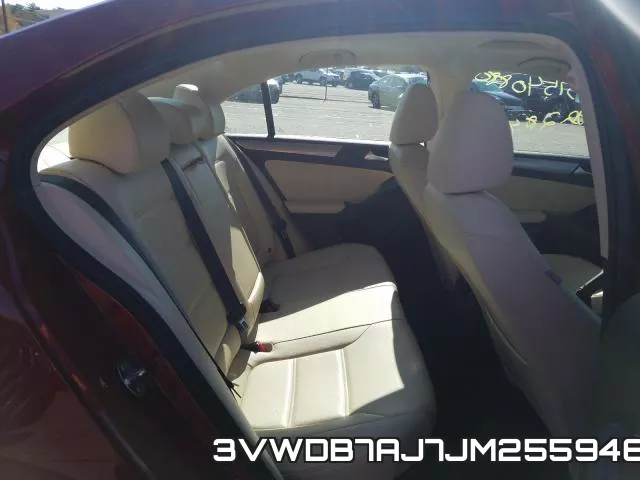 3VWDB7AJ7JM255946 фото 7