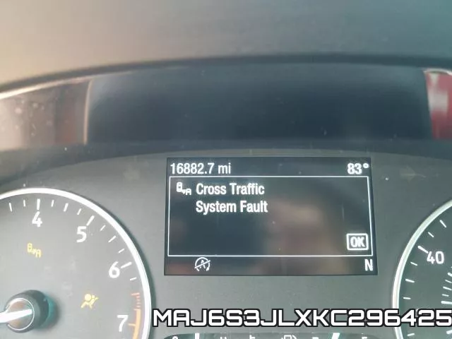 MAJ6S3JLXKC296425 фото 9