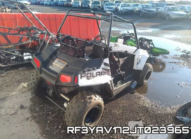 RF3YAV172JT023965 фото 5