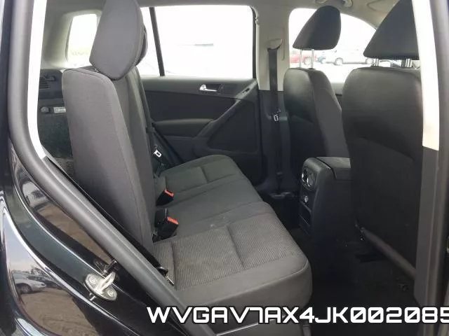 WVGAV7AX4JK002085 фото 7