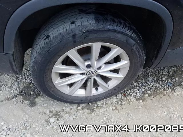 WVGAV7AX4JK002085 фото 10