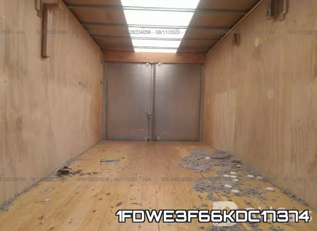 1FDWE3F66KDC17374 фото 8
