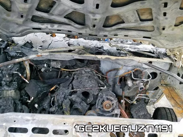 1GC2KUEG1JZ171191 фото 8