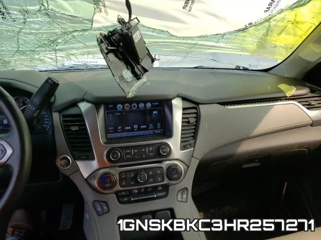 1GNSKBKC3HR257271 фото 10