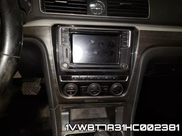 1VWBT7A31HC002381 фото 10