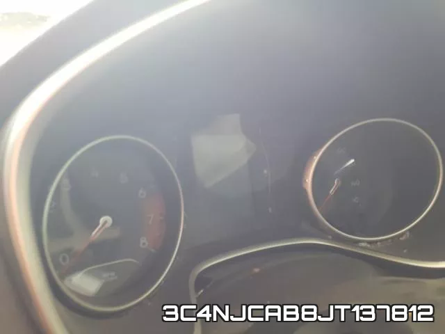 3C4NJCAB8JT137812 фото 9