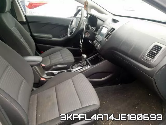 3KPFL4A74JE180693 фото 6
