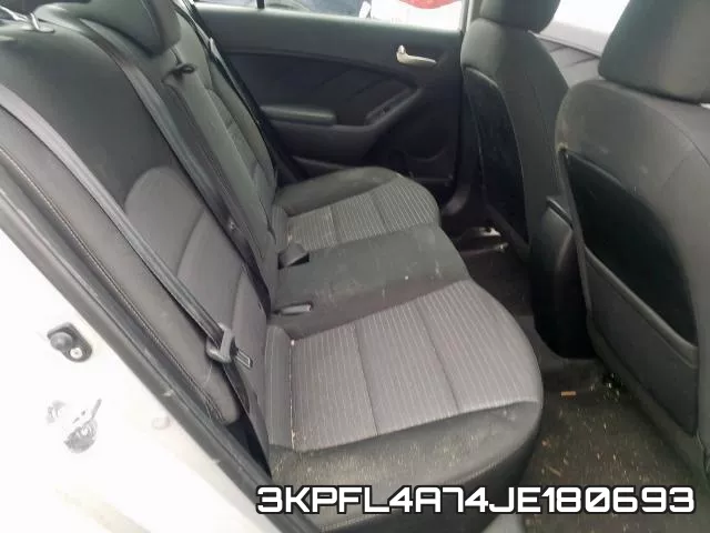 3KPFL4A74JE180693 фото 7