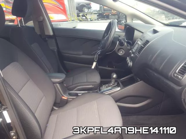 3KPFL4A79HE141110 фото 6