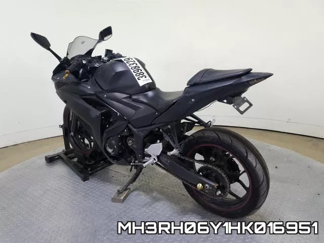 MH3RH06Y1HK016951 фото 7