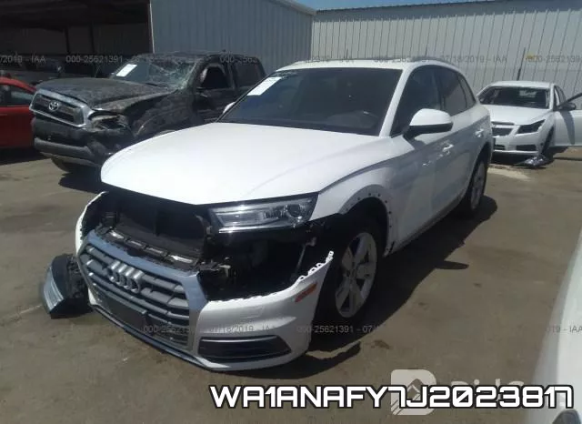 WA1ANAFY7J2023817 фото 3