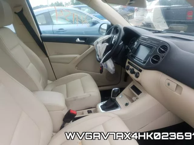 WVGAV7AX4HK023691 фото 6