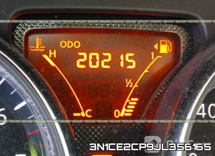 3N1CE2CP9JL356165 фото 8