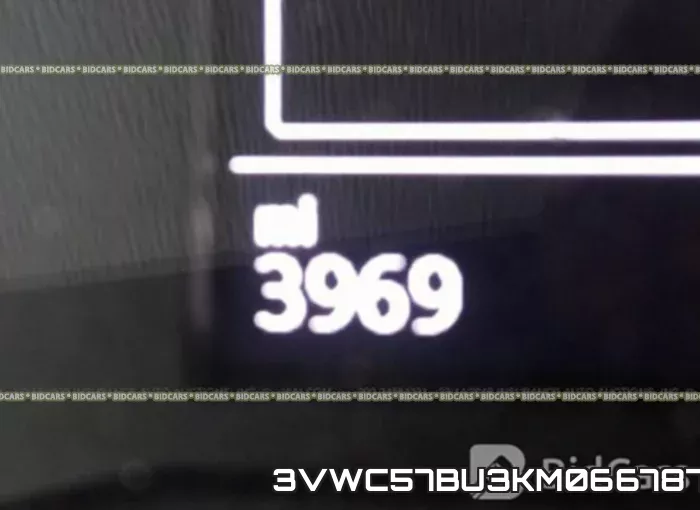3VWC57BU3KM066787 фото 8