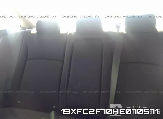 19XFC2F70HE070571 фото 9