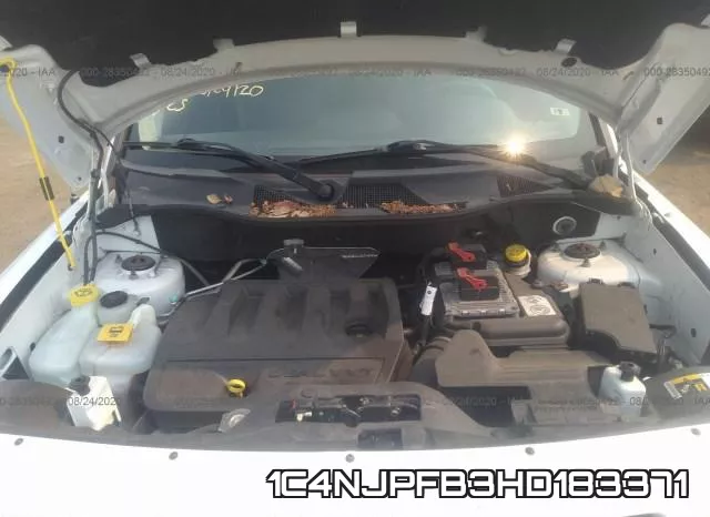 1C4NJPFB3HD183371 фото 2