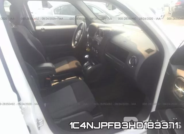 1C4NJPFB3HD183371 фото 6