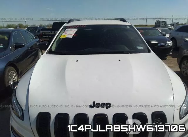 1C4PJLAB5HW613706 фото 7