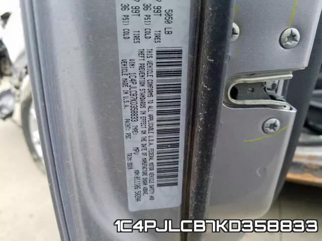 1C4PJLCB7KD358833 фото 2