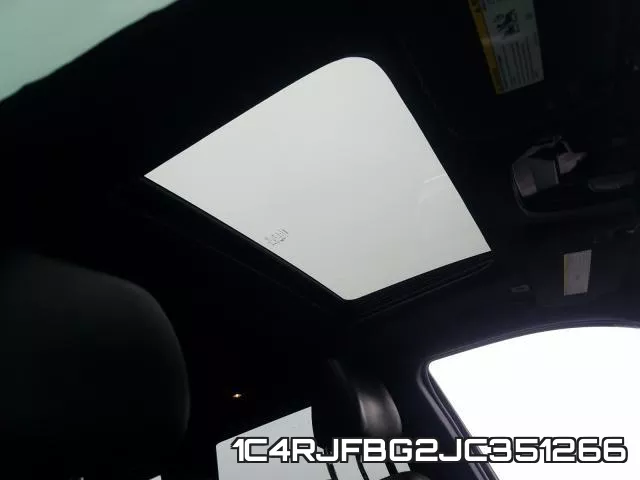 1C4RJFBG2JC351266 фото 10