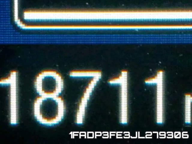 1FADP3FE3JL279306 фото 9
