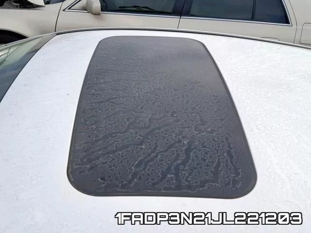 1FADP3N21JL221203 фото 10