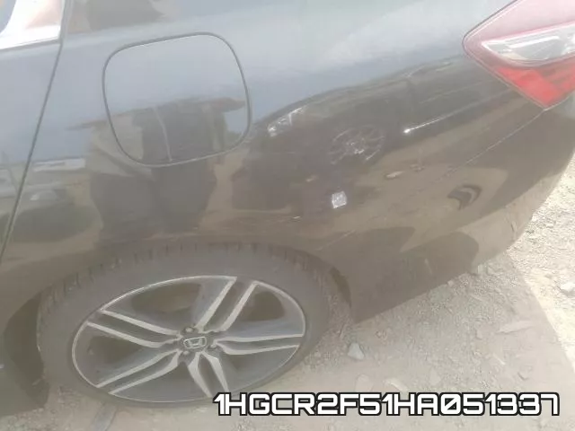 1HGCR2F51HA051337 фото 10
